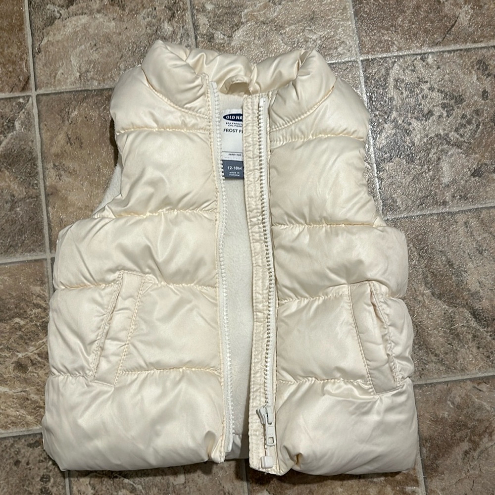 Old Navy Puffer Vest